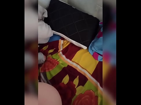 ❤️ Dakina ta zauna a gida ita kadai saboda mijinta ya tafi hutu sai na yi amfani da damar in yi mata fyade na cika mata gindi da nono. ☑ Batsa ️❤