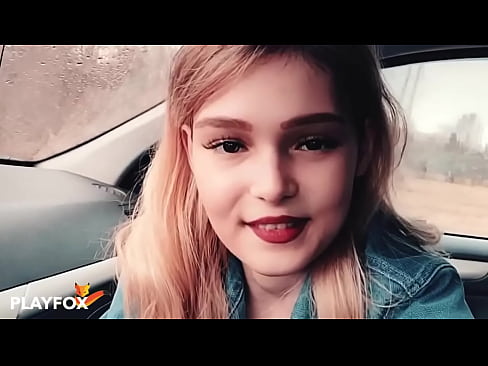 ❤️ Sexy babe cikin farin ciki yana tsotse katin rangwame ☑ Batsa ️❤